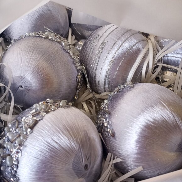 Lux Christmas balls - silver - Picture 1 of 14